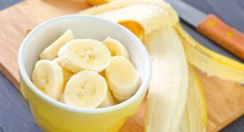 చ‌ర్మ క‌ణాలు వేగంగా మ‌ర‌మ్మ‌త్తు కావాలంటే.. రోజూ అర‌టి పండ్ల‌ను తినాలి..!