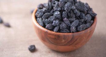 Black Raisins : రోజూ పరగడుపునే గుప్పెడు నల్ల కిస్మిస్‌లను తినండి.. ఈ ప్రయోజనాలను పొందవచ్చు..!