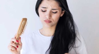 Hair Fall : జుట్టు రాల‌డాన్ని ఆపి జుట్టు వేగంగా పెరిగేలా చేయాలంటే.. ఈ చిట్కాలు పాటించాలి..!