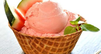 Watermelon Ice Cream : పుచ్చ‌కాయ ఐస్ క్రీమ్‌.. ఎంతో టేస్టీగా.. ఇంట్లోనే ఇలా చేసేయండి..!