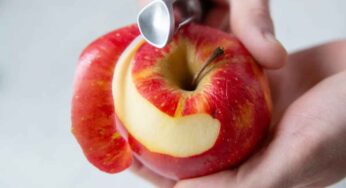 Apple : యాపిల్ పండ్ల‌ను పొట్టుతో స‌హా తినాల్సిందే.. ఎందుకో తెలుసా..?