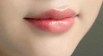 Beauty Tips : ఈ స‌హ‌జ‌సిద్ధ‌మైన చిట్కాల‌ను పాటిస్తే.. పెద‌వులు ఎర్ర‌గా, అందంగా మారుతాయి..!