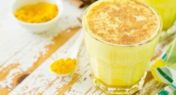 Turmeric Milk : దీన్ని రోజూ రాత్రి ఒక్క గ్లాస్ తాగండి చాలు.. షుగ‌ర్, నొప్పులు ఉండ‌వు.. ఇంకా ఎన్నో లాభాలు..