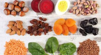 Iron Foods : వీటిని తీసుకుంటే చాలు.. శ‌రీరంలో ఐర‌న్ అమాంతంగా పెరుగుతుంది.. ర‌క్త‌హీన‌త ఉండ‌దు..