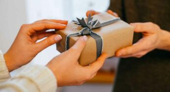 Vastu Tips : పొర‌పాటున కూడా ఈ వ‌స్తువుల‌ను ఎవ‌రికీ ఉచితంగా ఇవ్వొద్దు, తీసుకోవ‌ద్దు..!