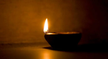 Deepam : ఇంట్లో రోజూ దీపం పెట్టేటప్పుడు.. ఖచ్చితంగా పాటించాల్సిన నియమాలు ఇవి..!