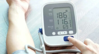 High BP : బీపీ కంట్రోల్ లో ఉండాలంటే ఈ పొడి చేసుకుని రోజూ తీసుకోండి..!