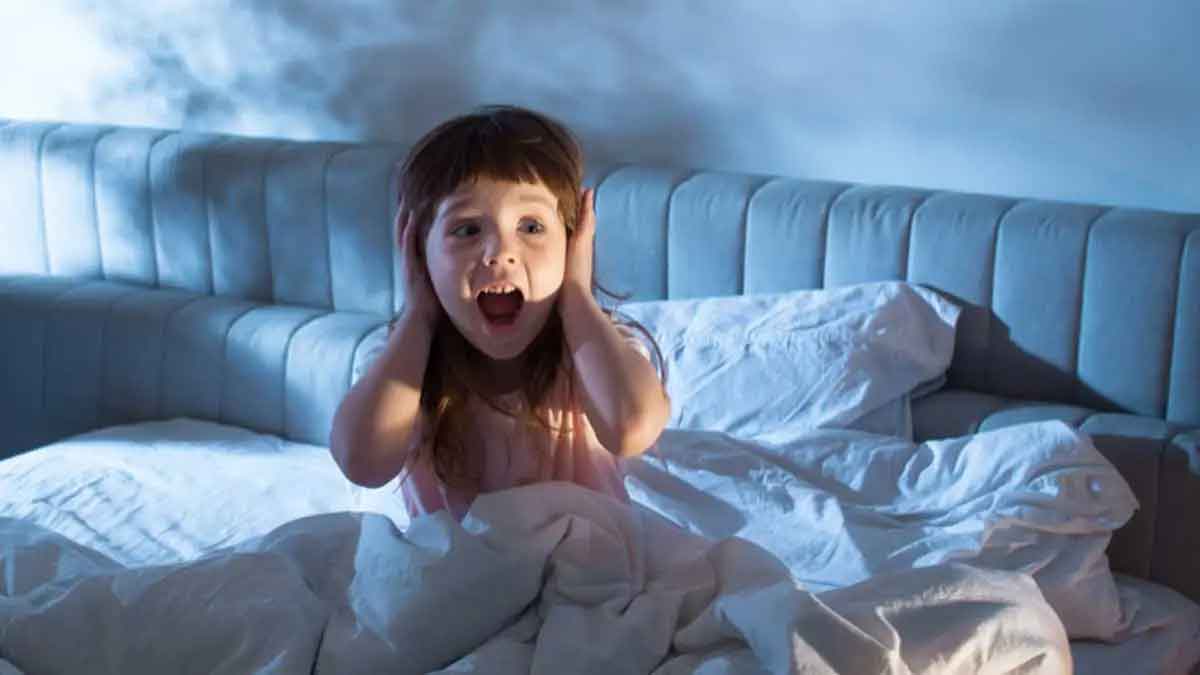 if your kids are fearing in sleep then do this 