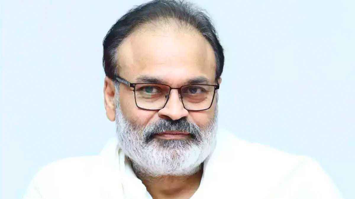 very soon nagababu to become minister 
