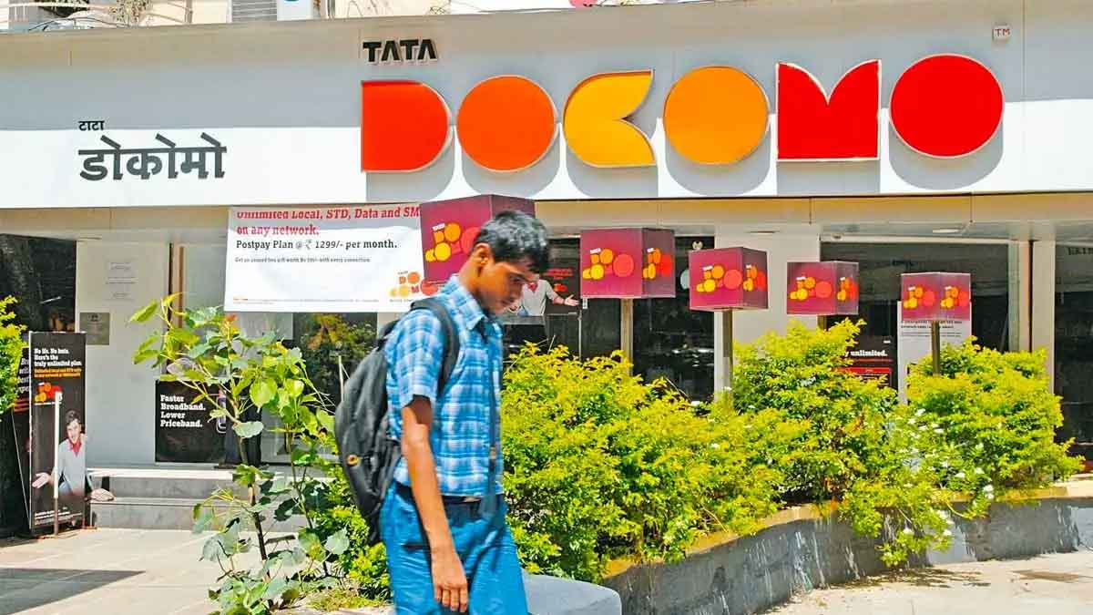 why tata docomo services were stopped 