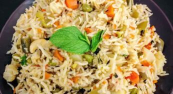 Veg Pulao : వంట చేసేందుకు స‌మయం లేక‌పోతే.. ఈ పులావ్ చేసి తినండి.. కూర‌లేవీ అక్క‌ర్లేదు..!