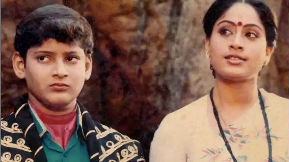 the relation between mahesh babu and vijaya shanti 