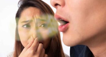 నోటి దుర్వాసన పోవాలంటే ఇలా చేయండి..!