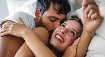 పడక గదిలో భార్య మనసు ఇలా గెలవండి