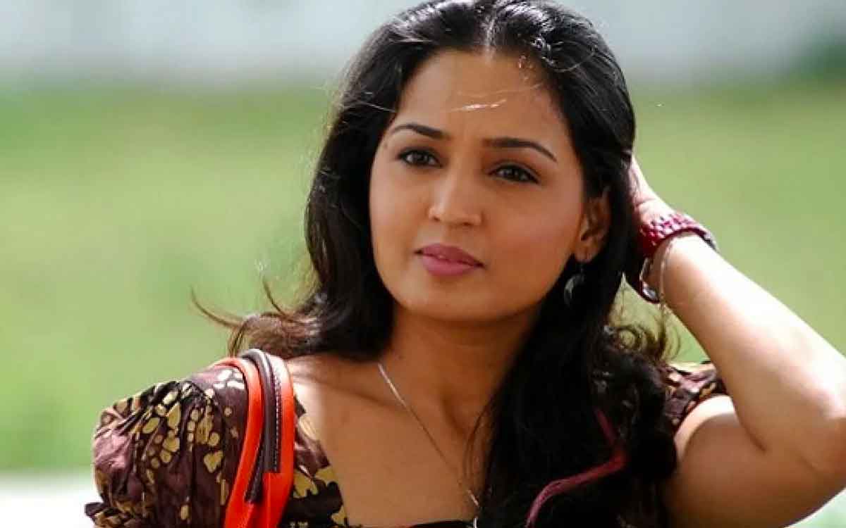 do you know what gajala is doing right now 
