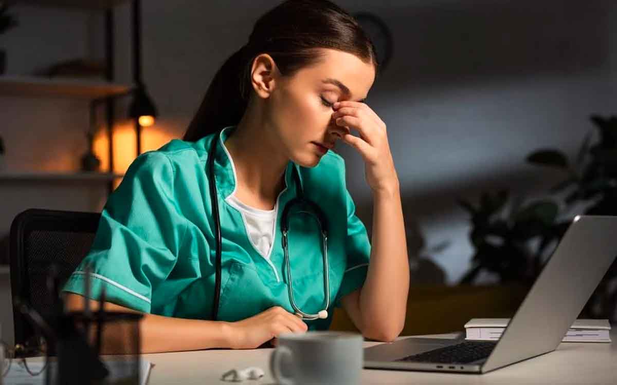 if you are working in night shift jobs take these foods 
