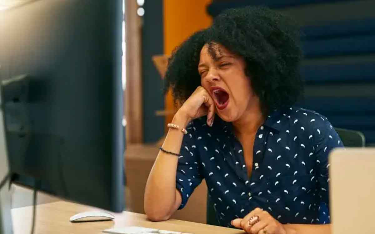 why we get sleepy after lunch 