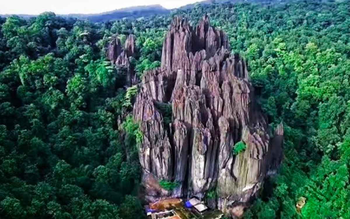 have you seen the caves where lord shiva hidden 