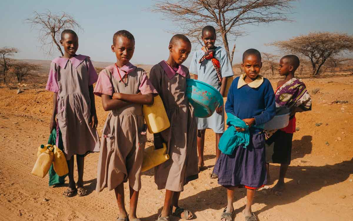 why people in africa are poor still now 