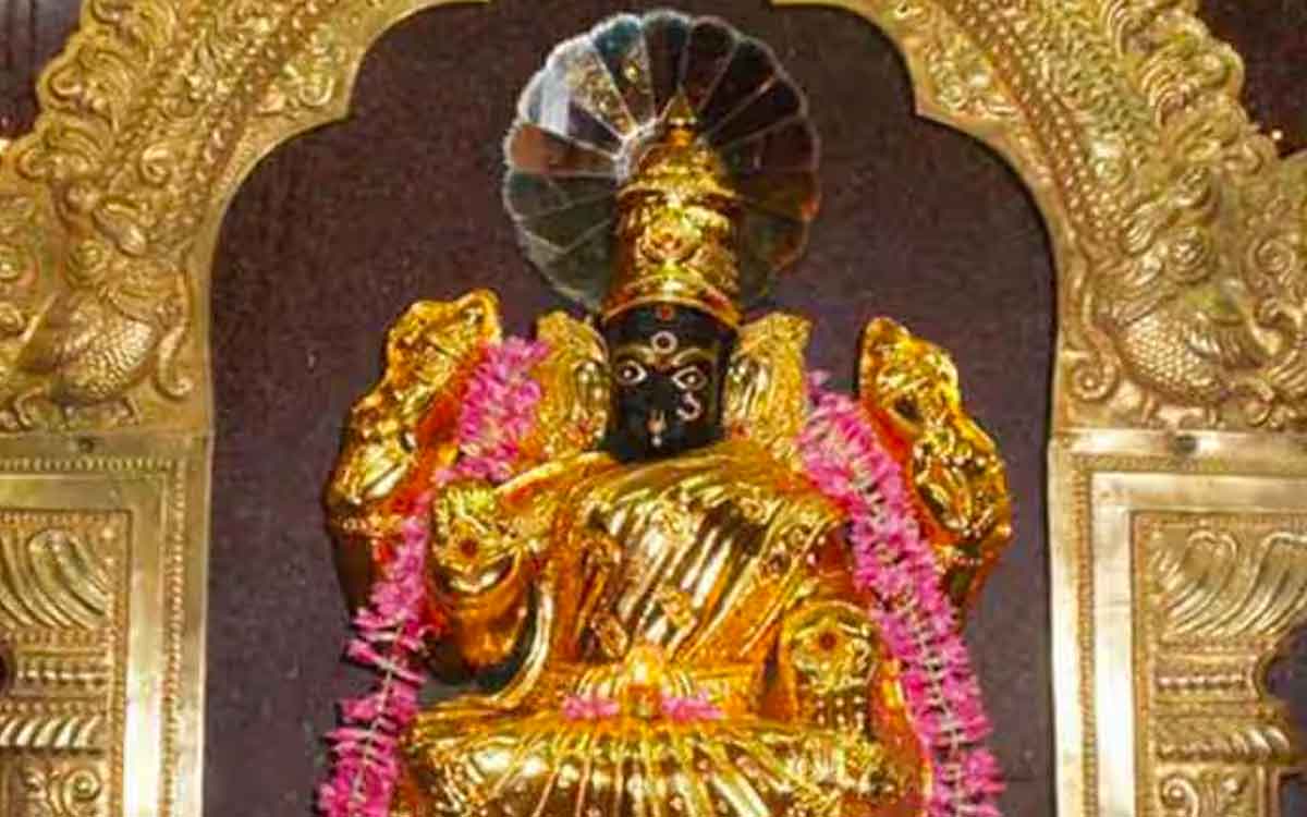 visit araikasu amman temple if you lost anything 