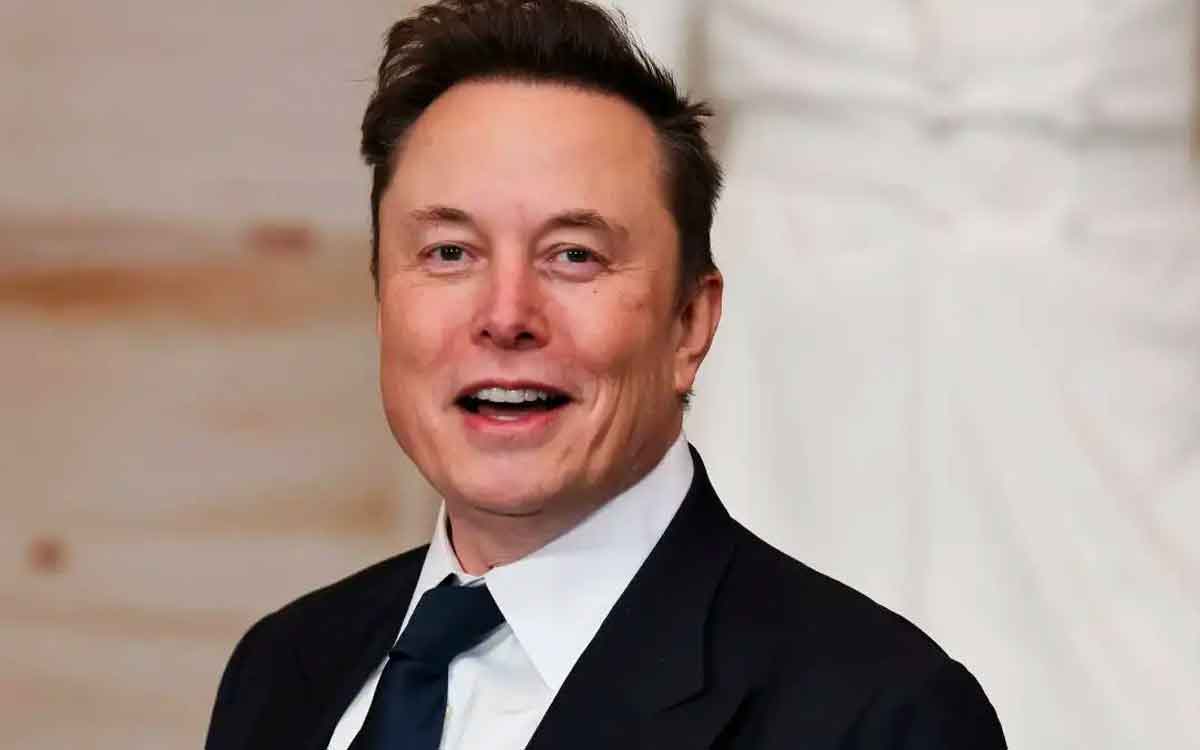 elon musk tesla is offering job for walkers 