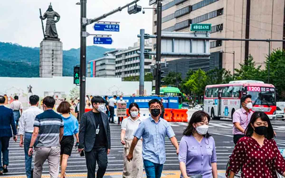 why korean people are very thin 