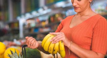 అరటి పండ్లను కొంటున్నారా? అయితే జాగ్రత్తగా పరిశీలించి కొనండి. లేదంటే…!?