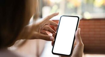 సెల్‌ఫోన్ల‌ను దీర్ఘ చ‌తుర‌స్రం (రెక్టాంగిల్‌) ఆకారంలోనే ఎందుకు త‌యారు చేస్తున్నారో తెలుసా..?