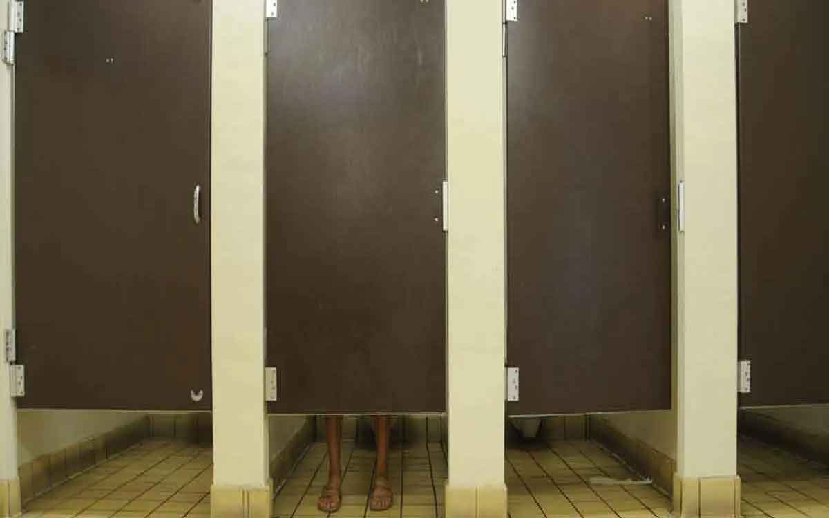 do you know why public toilets below place will be kept empty 